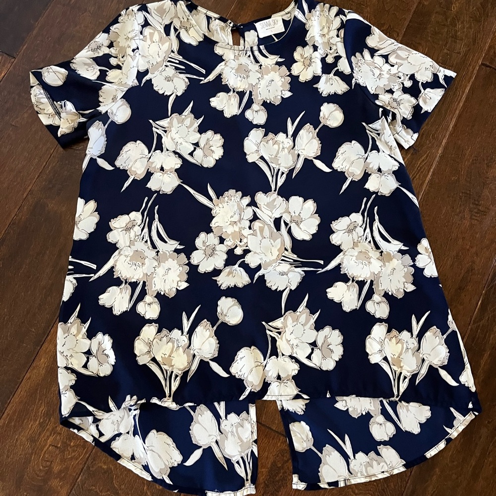Beautiful print blouse
